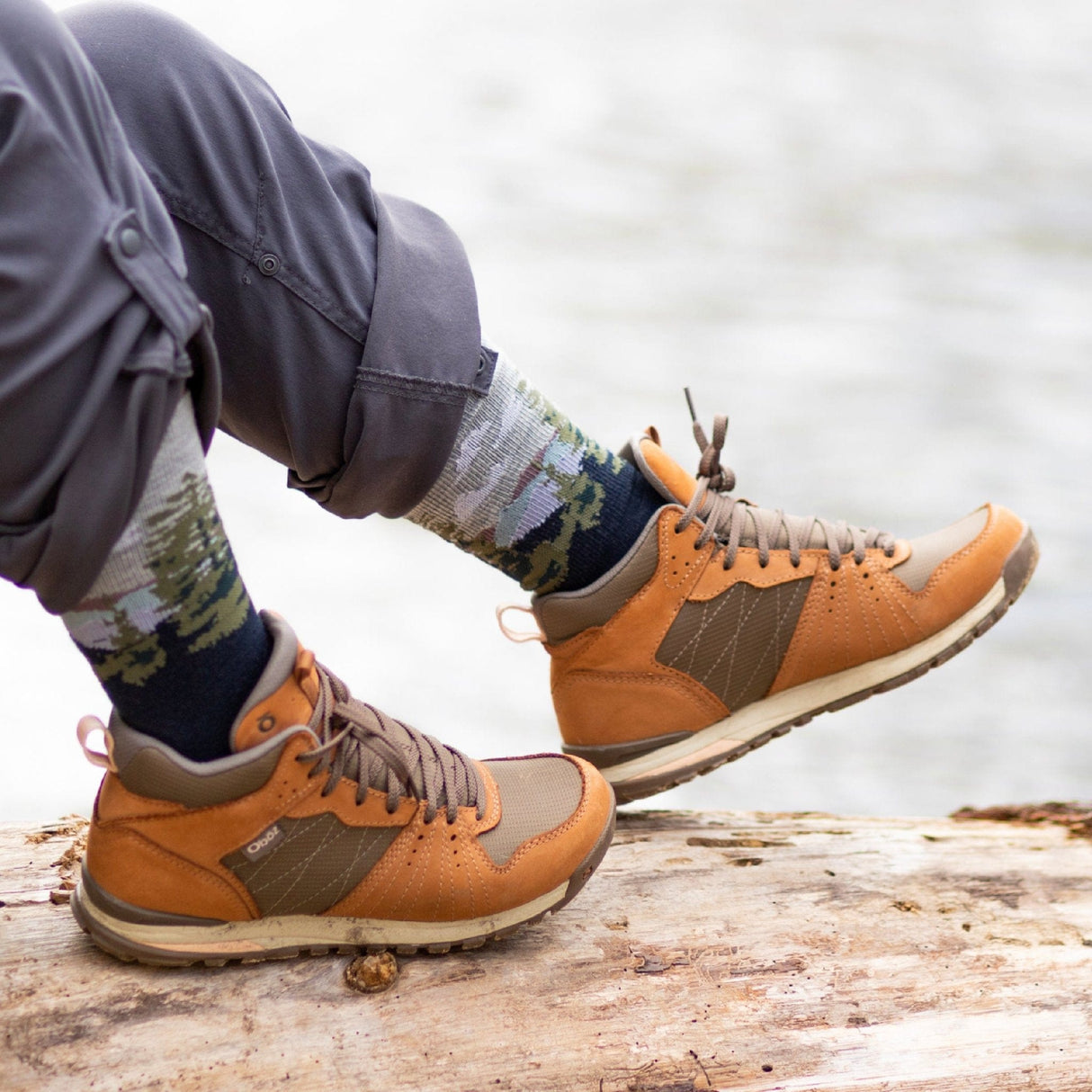 Farm to Feet Cascade Locks Light Targeted Cushion 3/4 Crew Hiking Socks  -