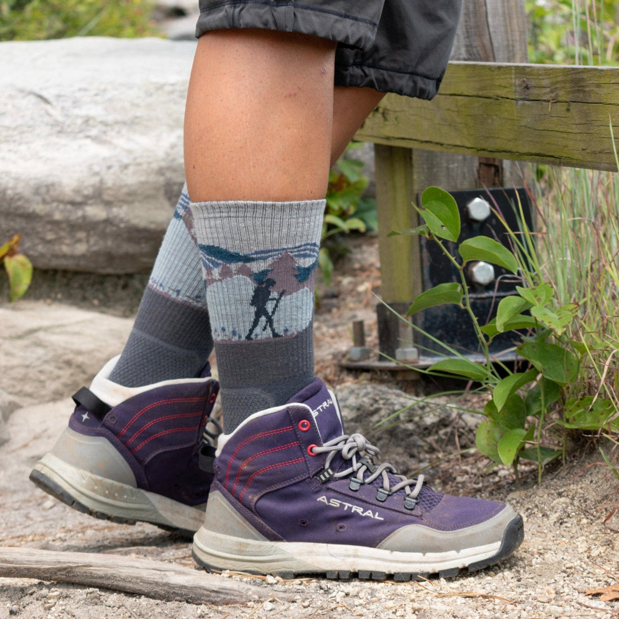 Farm to Feet Blue Ridge Hiker 3/4 Crew Socks  -