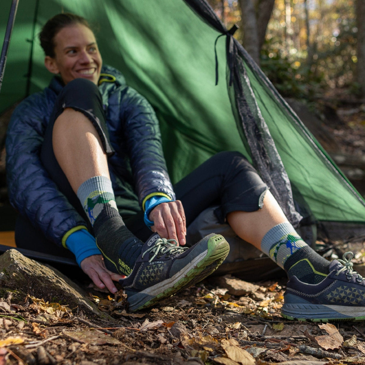 Farm to Feet Blue Ridge Hiker 3/4 Crew Socks  -