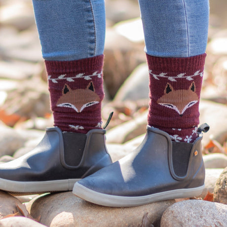 Farm to Feet Womens Emeryville Fox Graphic Crew Socks  -