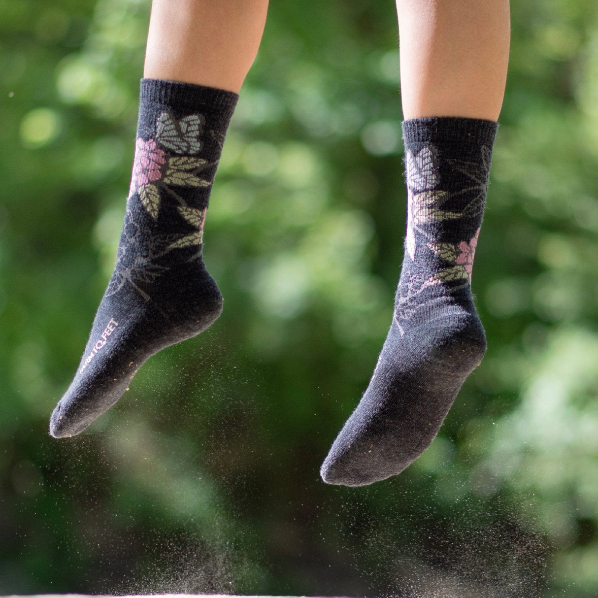 Farm to Feet Springer Mountain Crew Light Cushion Socks  -