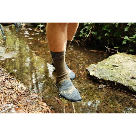 Sealskinz Raynham Waterproof All-Weather Mid-Length Socks  -