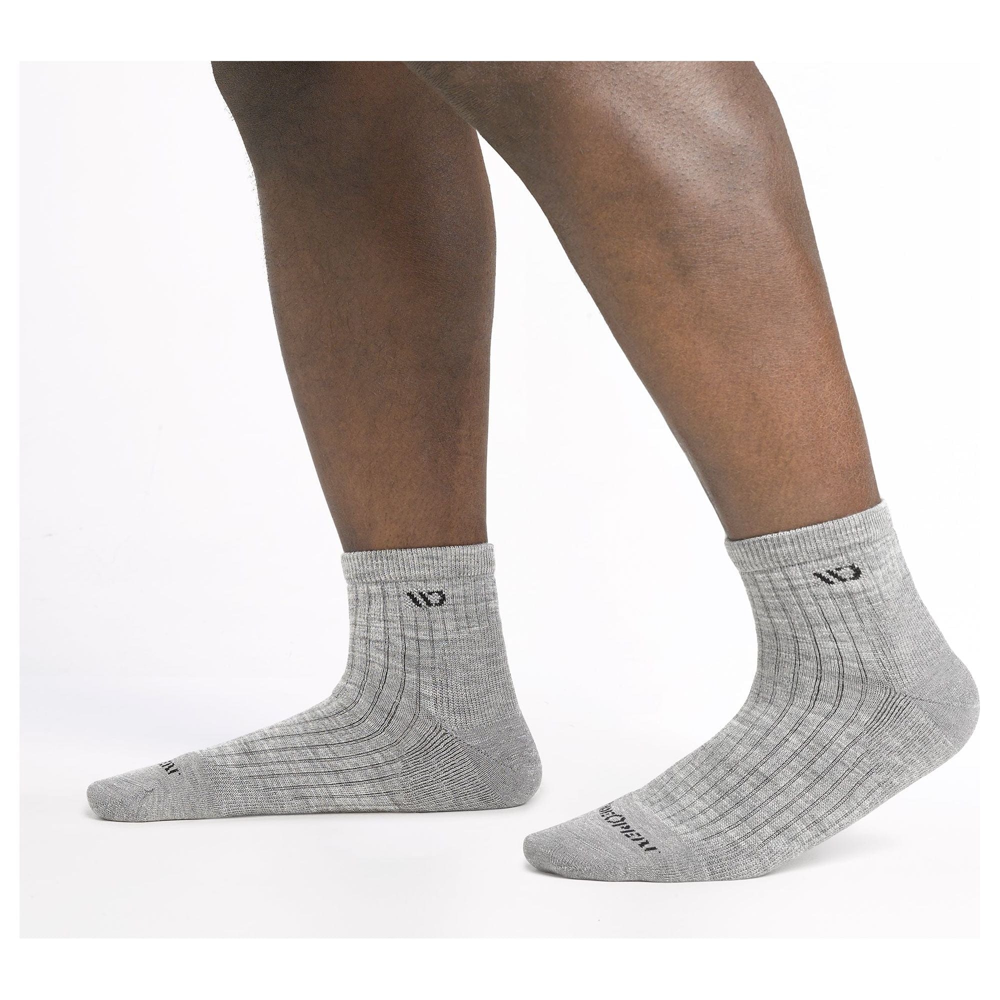 Wide Open Mens Solid Cushioned Quarter Socks  -
