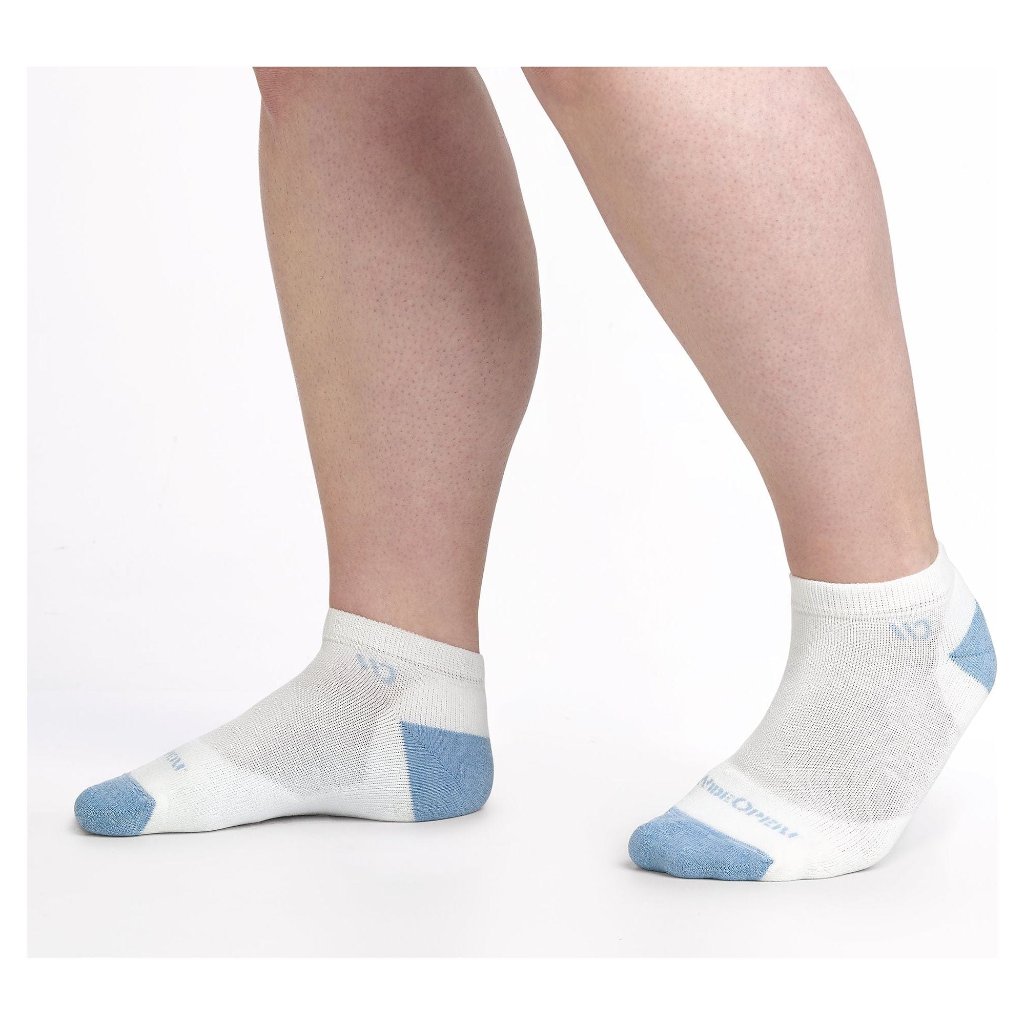 Wide Open Womens Solid Cushioned No Show Socks  -