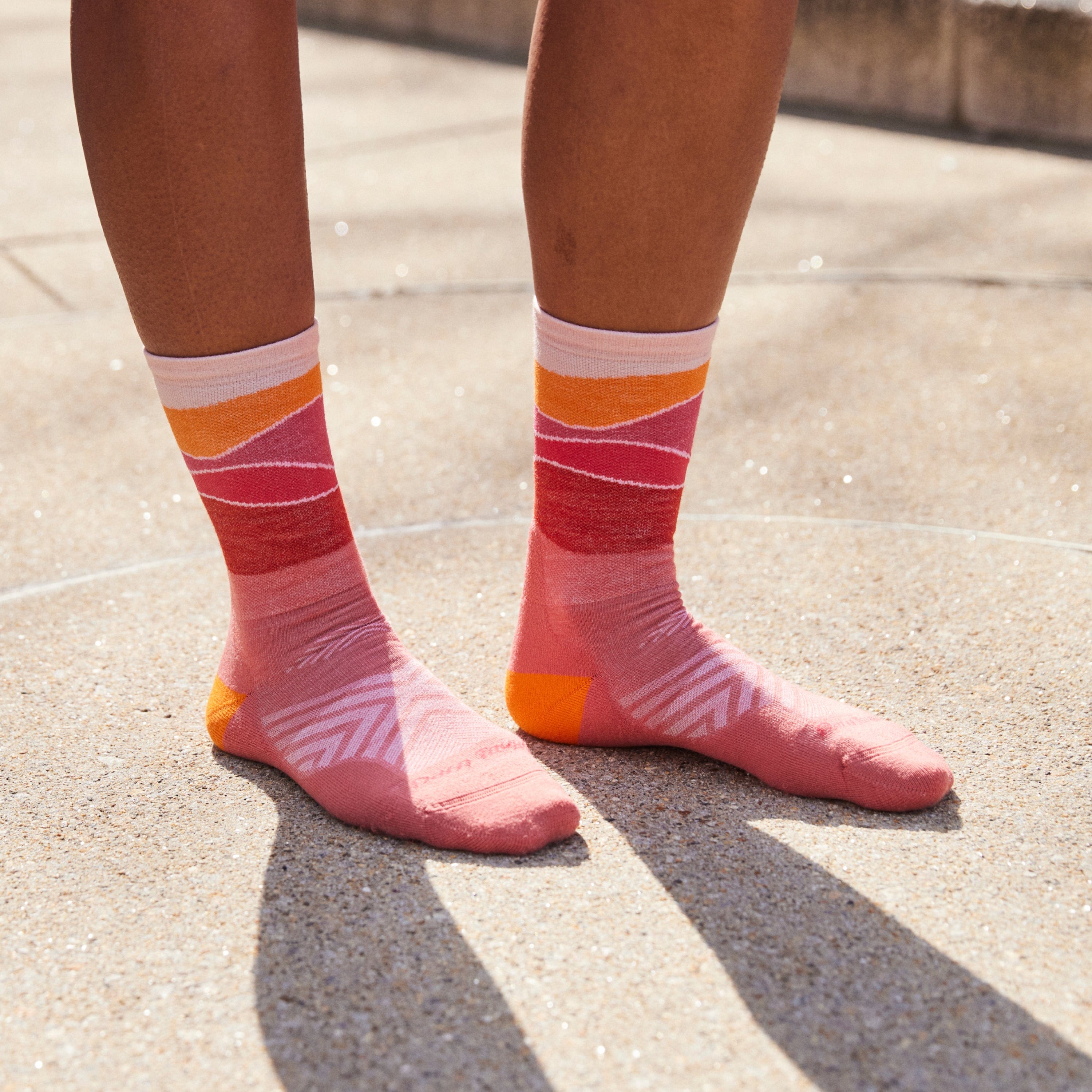 Darn Tough Womens Horizon Micro Crew Ultra-Lightweight Running Socks  -