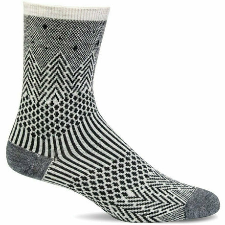 Sockwell Womens Mountain Jacquard Essential Comfort Crew Socks  -  Small/Medium / Black Shimmer