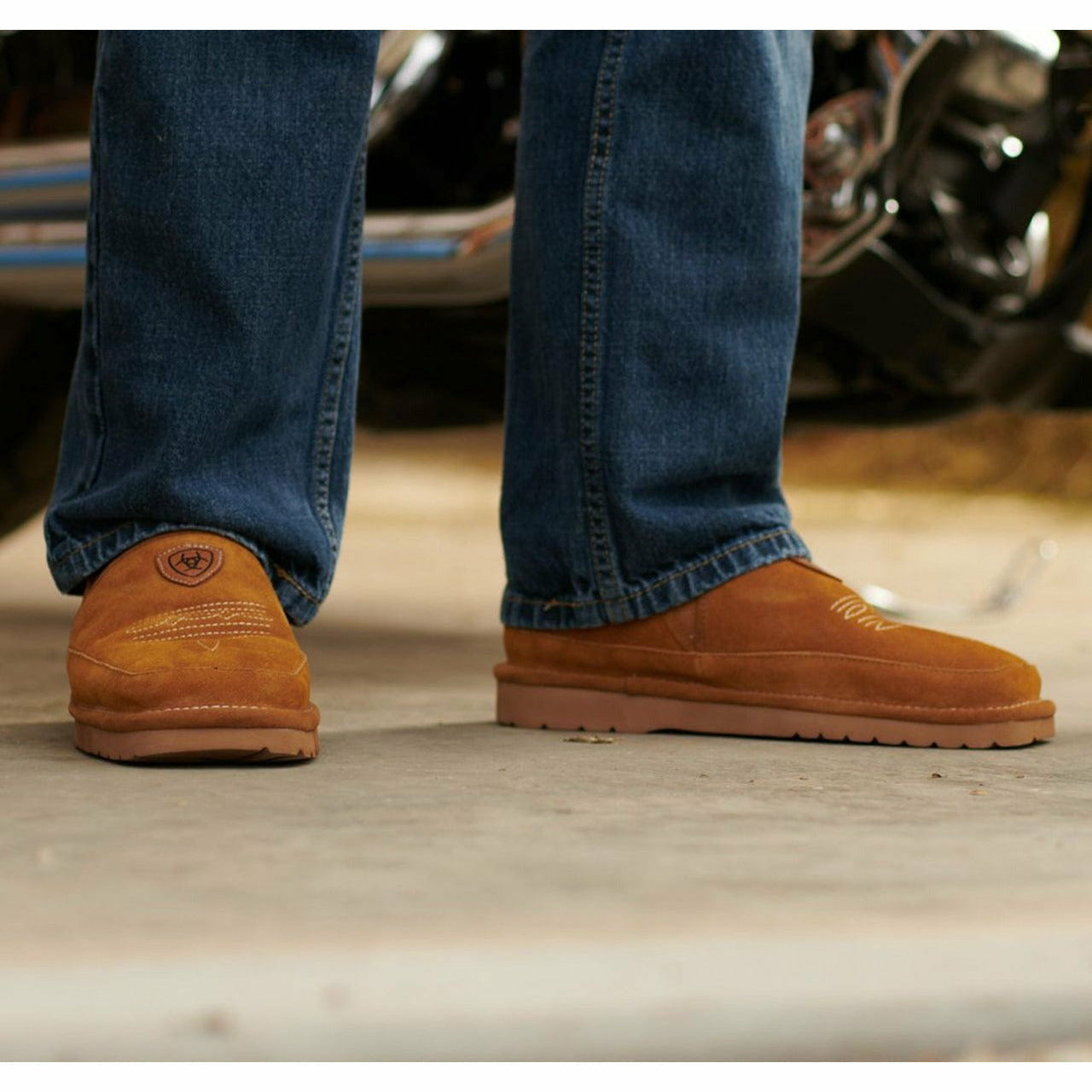 Ariat Mens Lasso Square Toe Slippers  -  14 / Chestnut