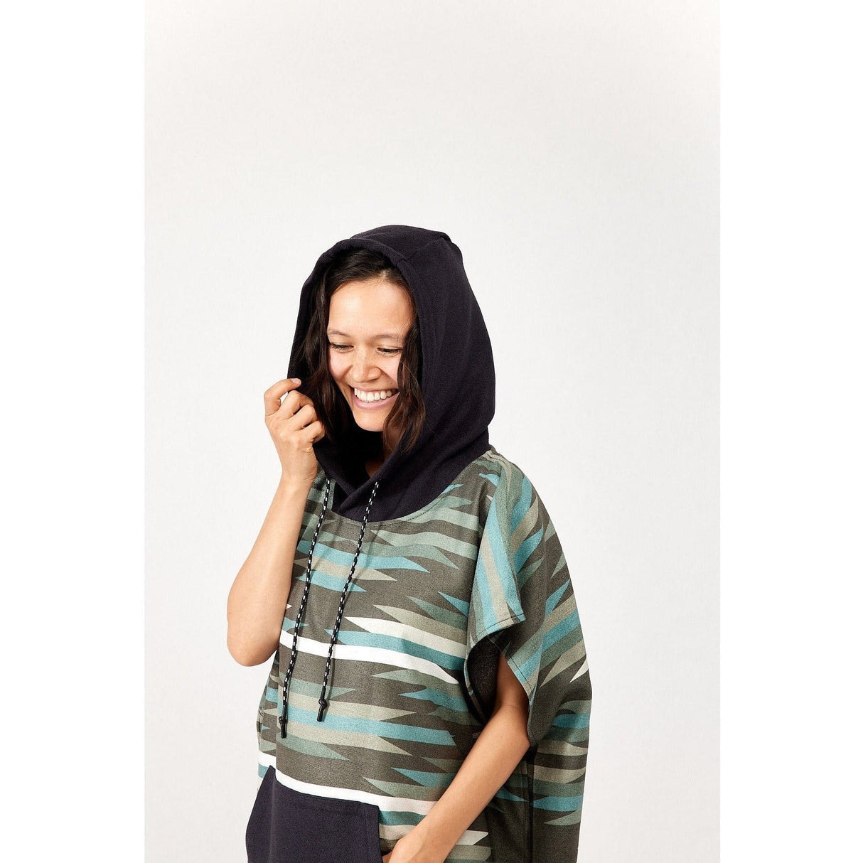 Nomadix Changing Poncho  -
