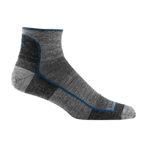 Darn Tough Mens Quarter Lightweight Athletic Socks  -  Medium / Charcoal