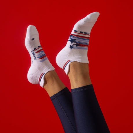 Feetures Elite Max Cushion Tab Socks
