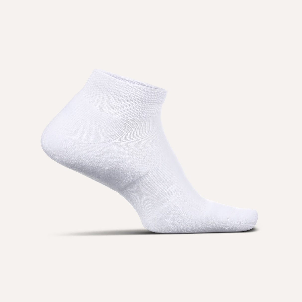 Feetures Therapeutic Max Cushion Low Cut Socks  -  Small / White