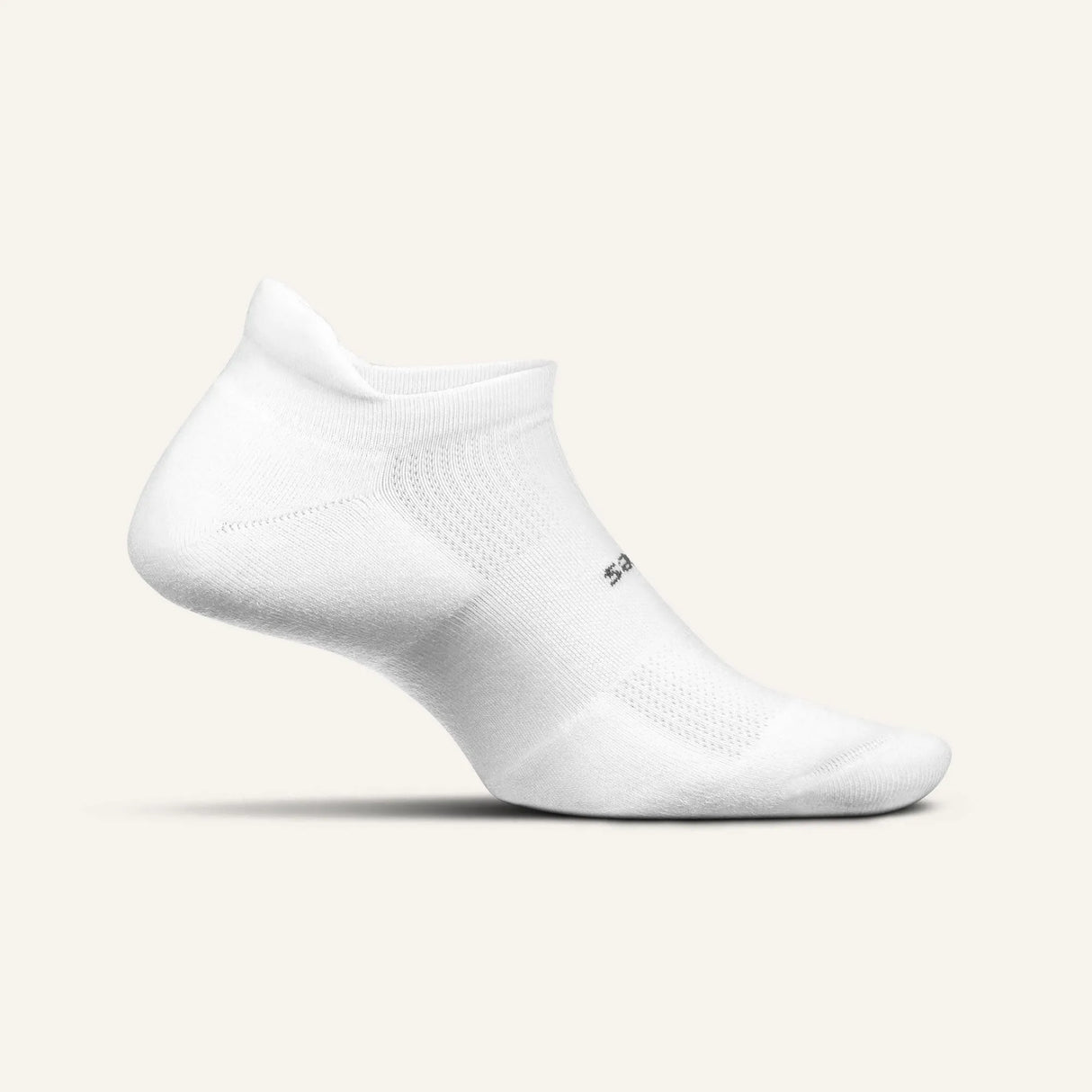 Feetures High Performance Max Cushion No Show Tab Socks  -  Small / White