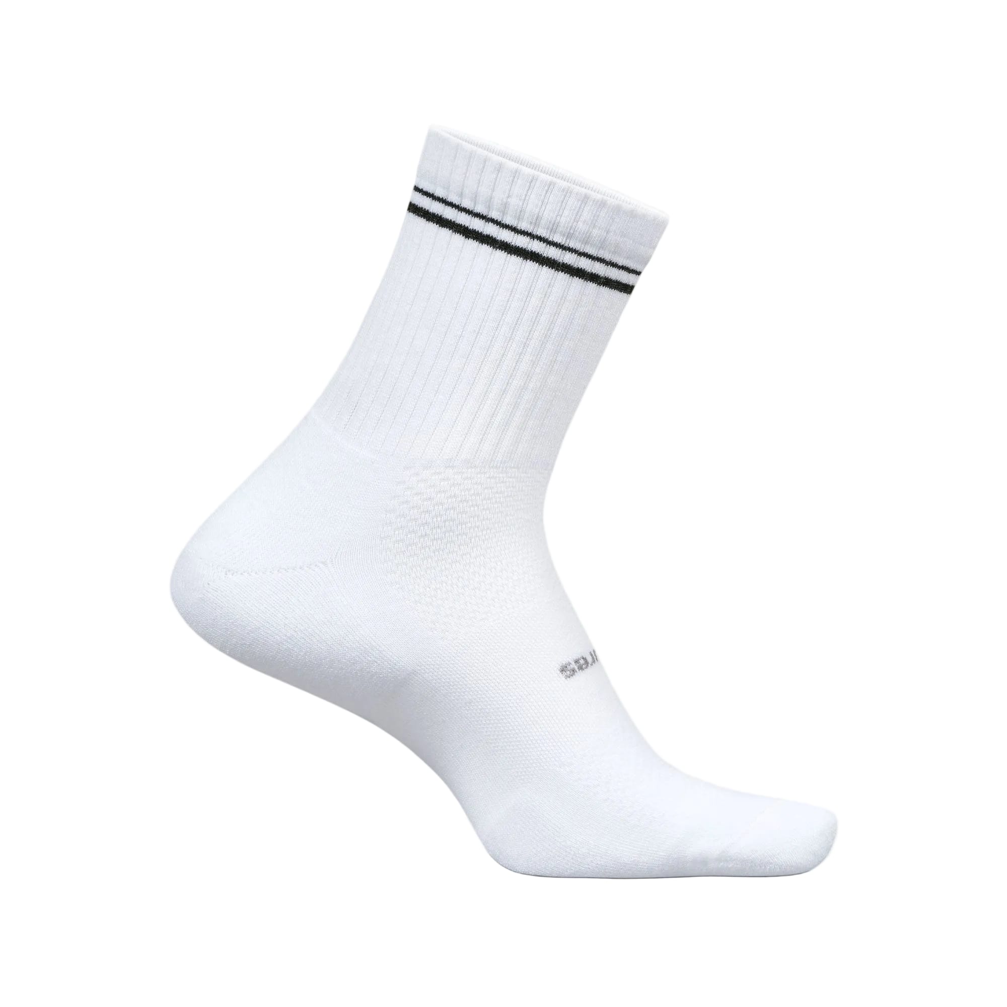 Feetures High Performance Max Cushion Quarter Tall Socks