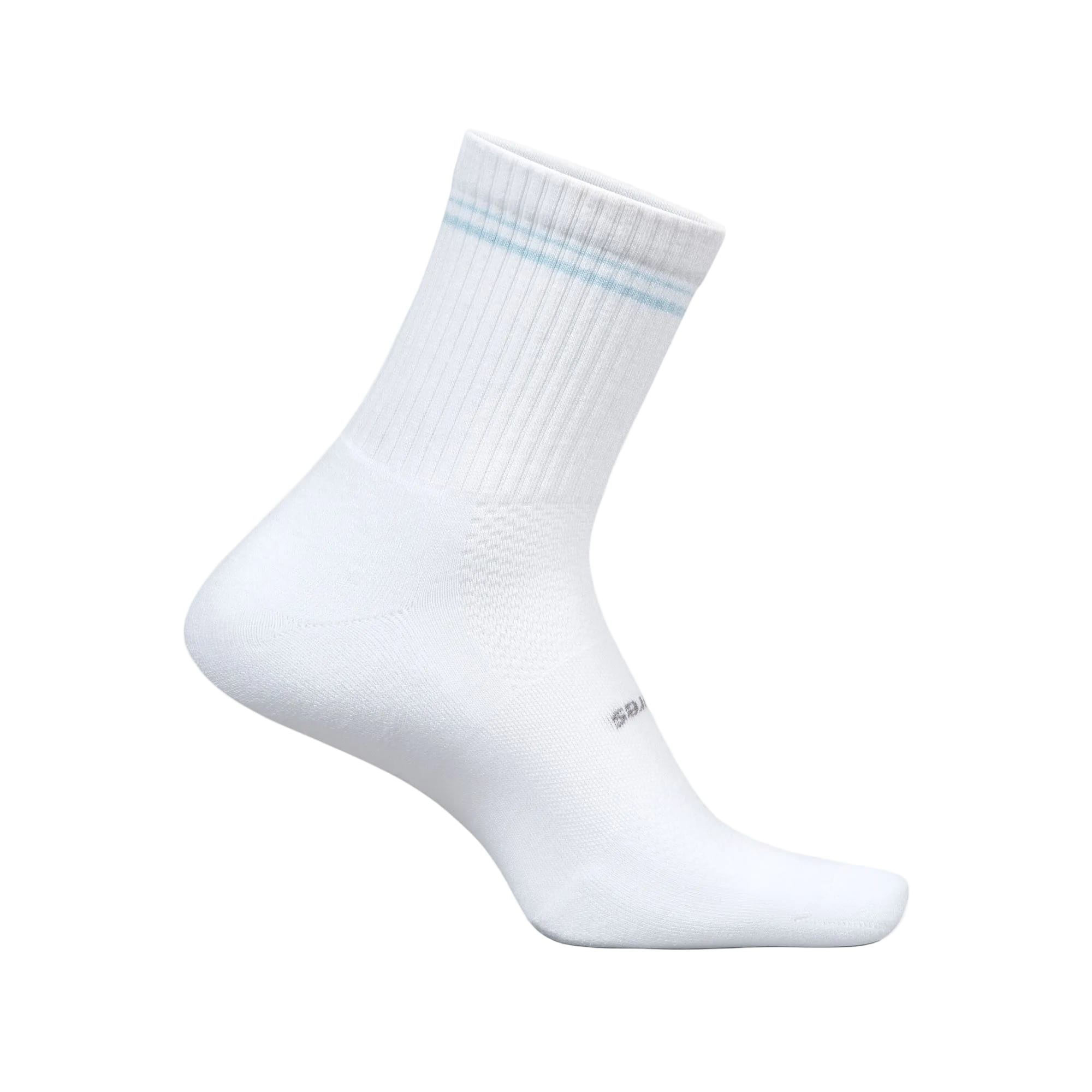 Feetures High Performance Max Cushion Quarter Tall Socks