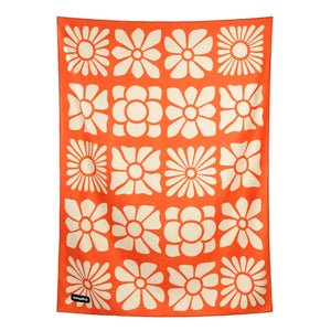 Nomadix Blanket Towel  -  Big Flowerbed - Expedition Orange