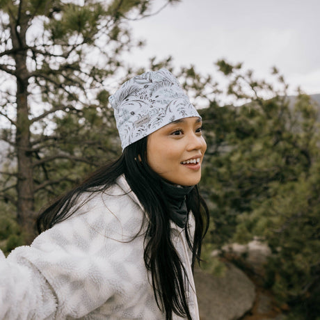 Turtle Fur Womens Tempo Ponytail Beanie  - 