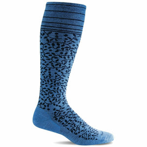 Sockwell Womens New Leaf Firm Compression Knee High Socks  -  Small/Medium / Ocean