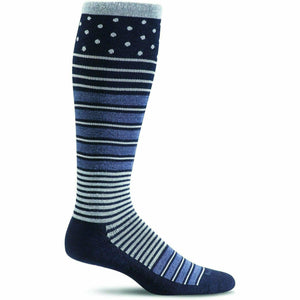 Sockwell Womens Twister Firm Compression Knee High Socks  -  Small/Medium / Navy